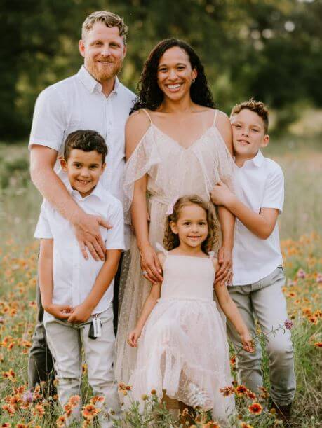Kyrstin Beasley with her husband Cole Beasley and children.